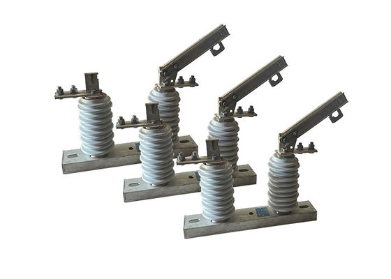 12kV 1000A पोर्टेबल हुकस्टिक संचालित डिस्कनेक्ट स्विच आउटडोर सबस्टेशन के लिए सिरेमिक हाई वोल्टेज डिस्कनेक्ट स्विच